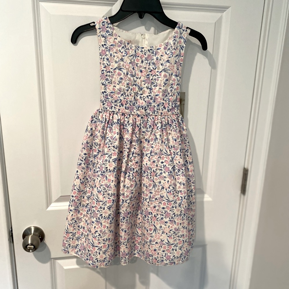Little Girls Princess Wear Formal Floral Dress. Size 6X